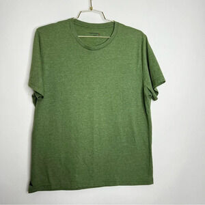 UNTUCKit Olive Short Sleeve Tee